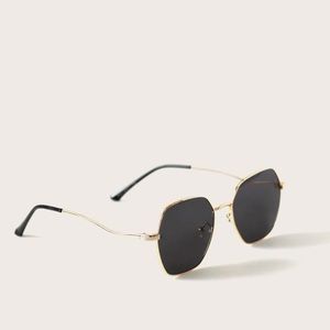 Gold frame sunglasses